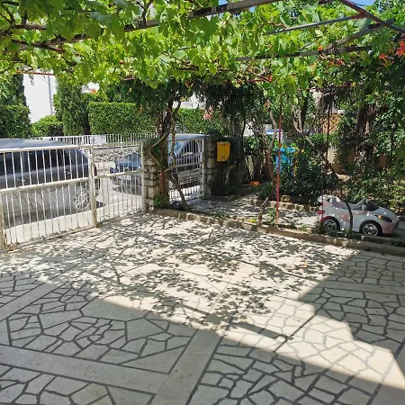 Apartment Jasminka Selce