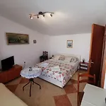 شقة Jasminka